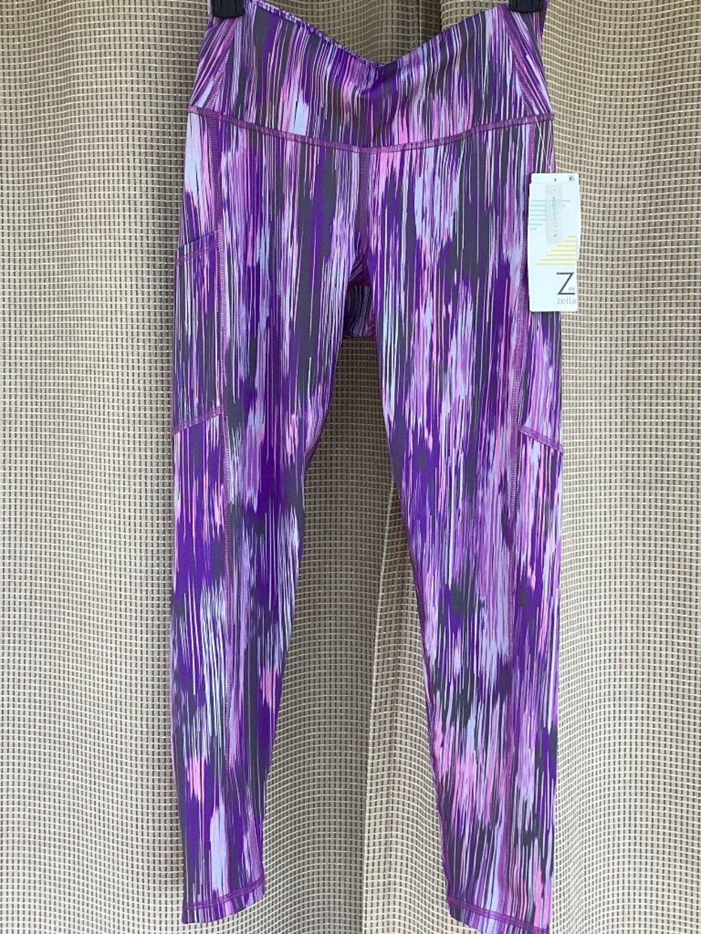 NWT Z by Zella High Waist 7/8 Leggings. Small. Purple Abstract